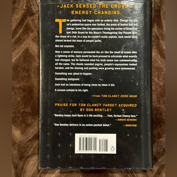 Tom Clancy hard back book  Zero Hour by Don Bentley - Picture 2 of 3